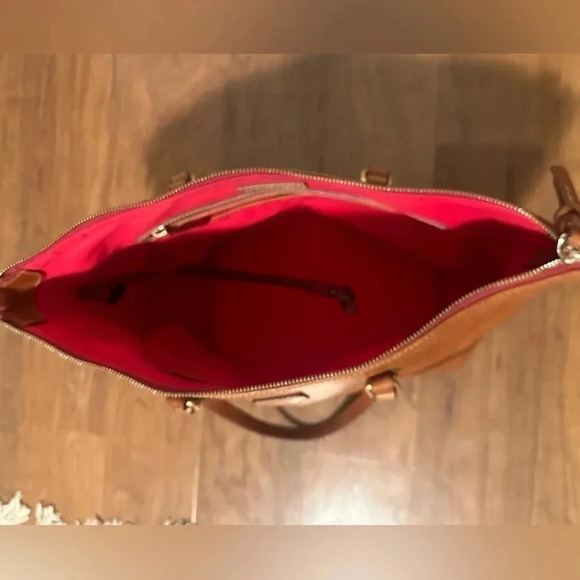 Vintage Dooney & Bourke Handbag - Picture 4 of 10